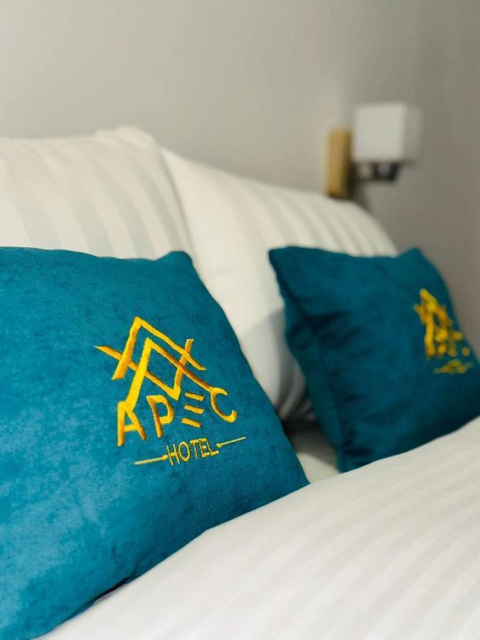 Apec Hotel Atyraū Exteriér fotografie
